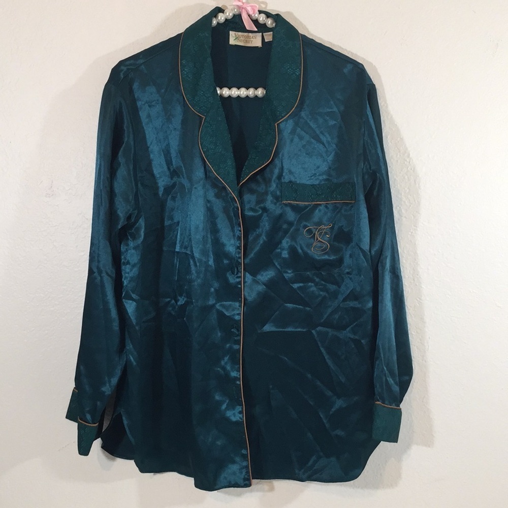 Victoria’s Secret Vintage Pajama Top Satin Medium